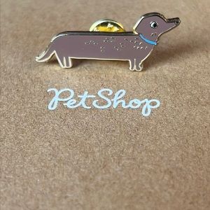 Dachshund enamel pin-new without tags